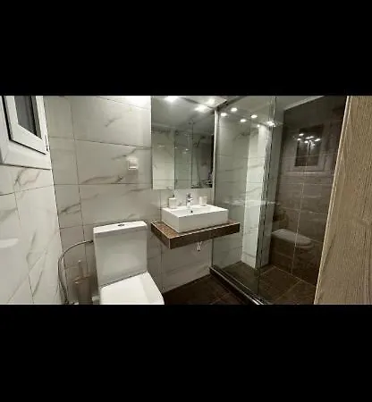 Hp Luxury * Atene